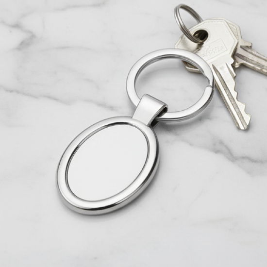 Elegant Oval Shape Metal Keychain for Personal Use