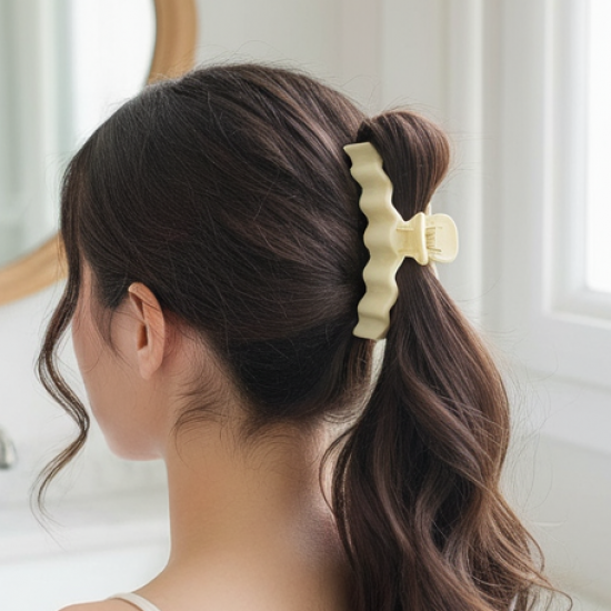 Plastic Hair Claw Clips Strong Clips (1 Pc / Mix Color), Hair accessories