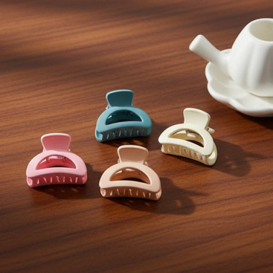 Plastic Small Hair Clips for Girls Kids Hair Accessories (3 Pcs Set / Mix Color & Design)